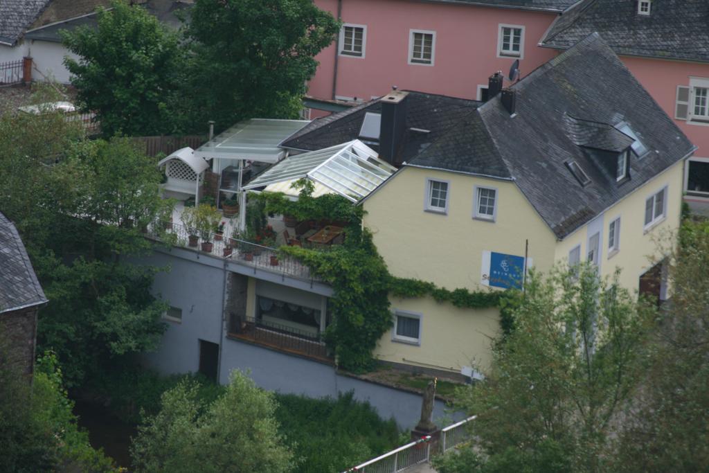 Weingut & Gaestehaus Stephan Kohl Neumagen-Dhron Eksteriør bilde